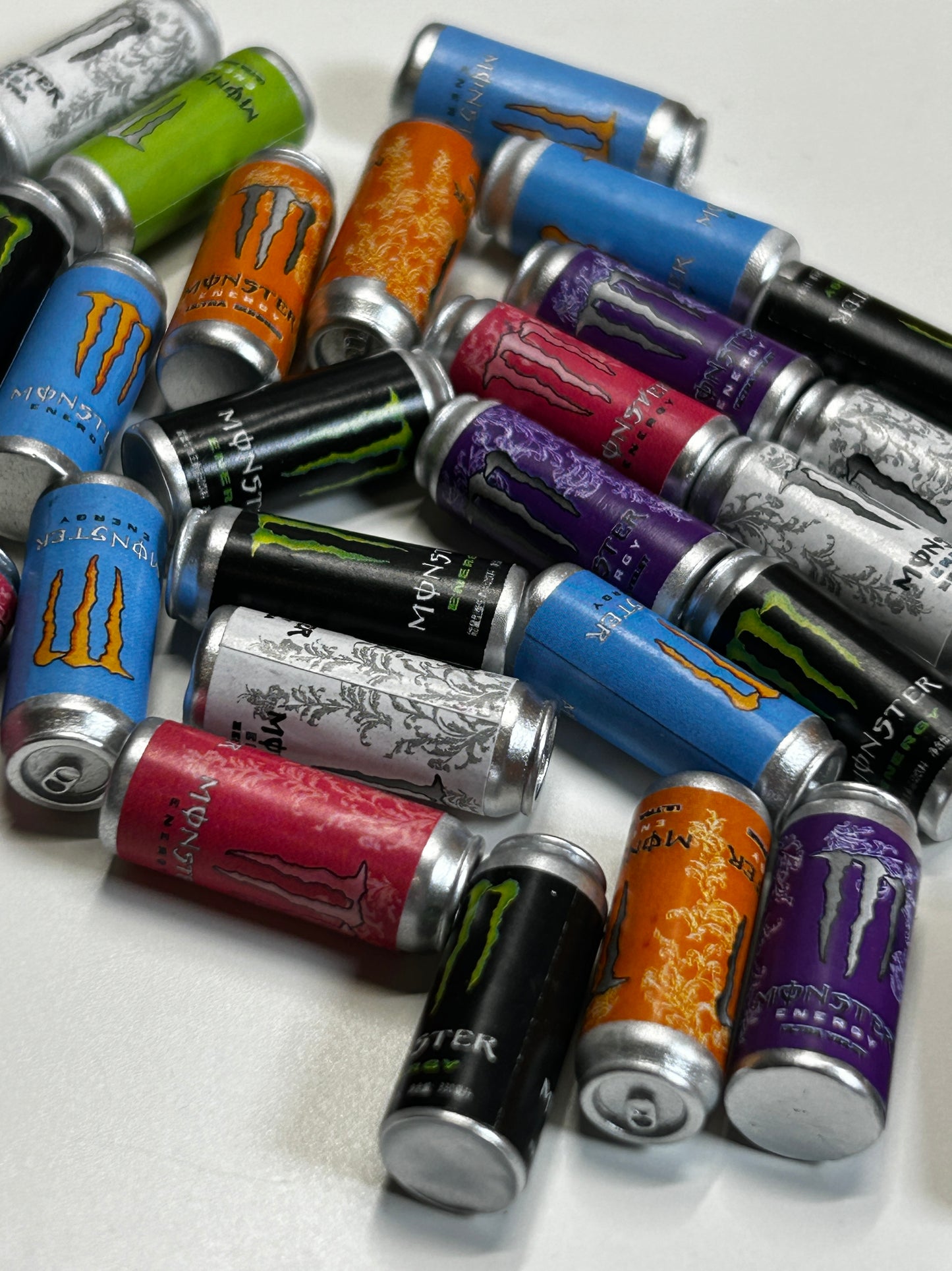 Pack of 15 small cans Monster