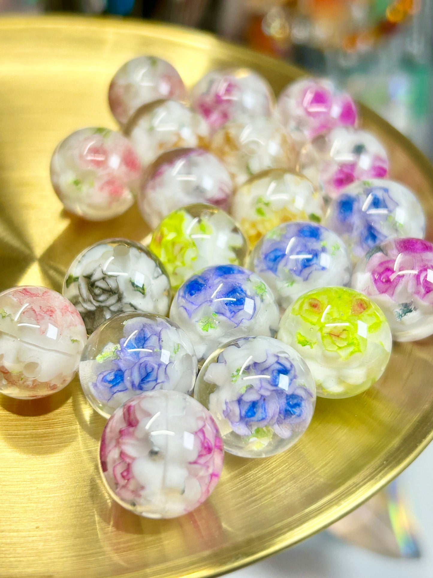 Flower inclusion resin beads 16mm
