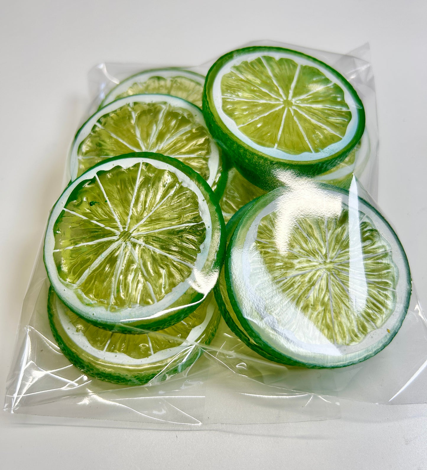 Fruit slices simulated fruit