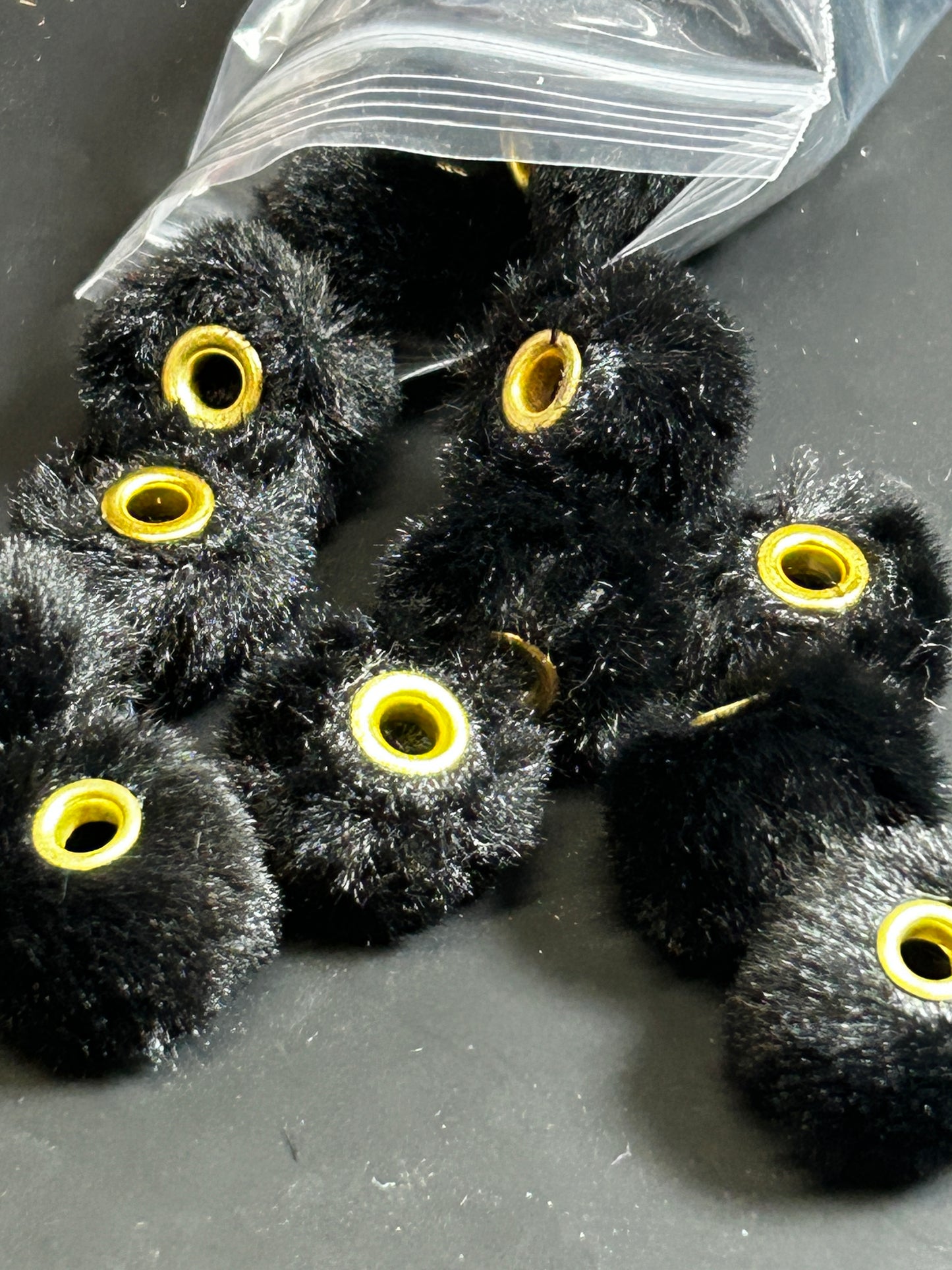 Fluffy beads x20 pcs
