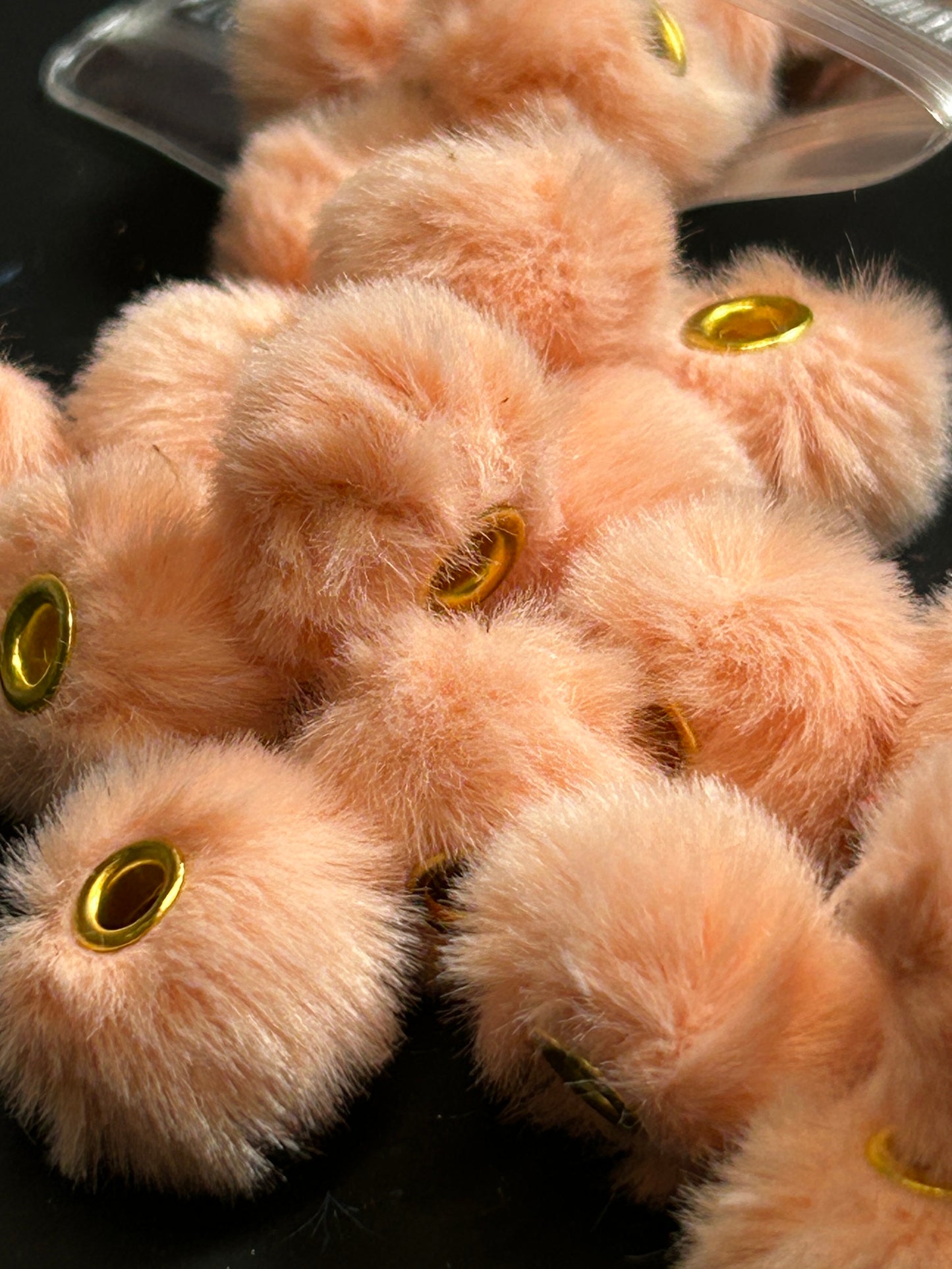Fluffy beads x20 pcs