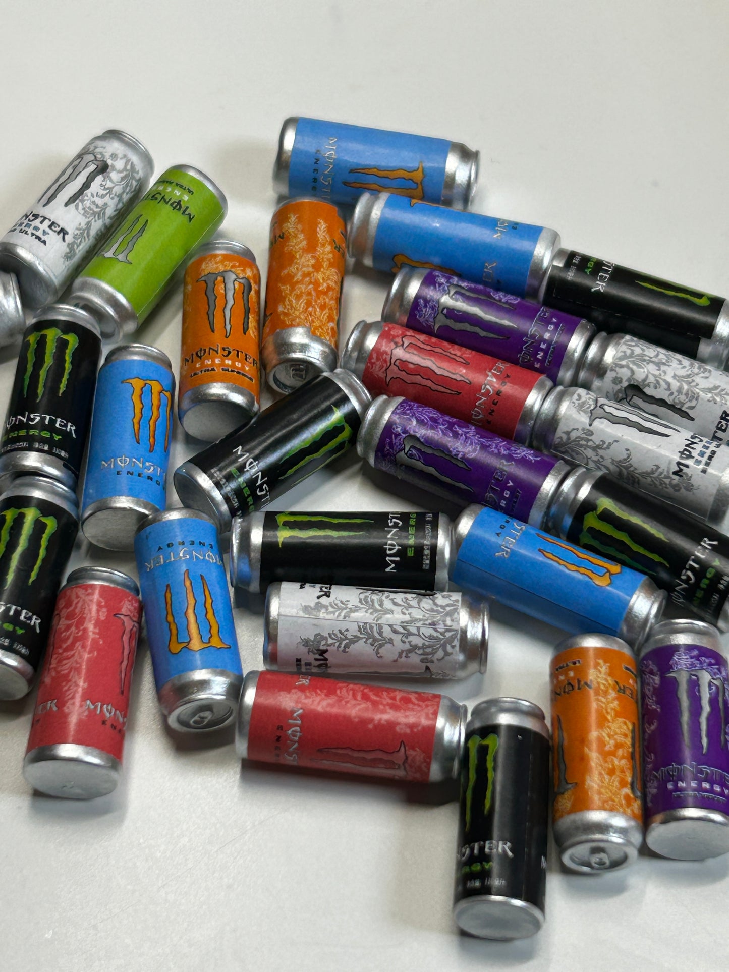 Pack of 15 small cans Monster